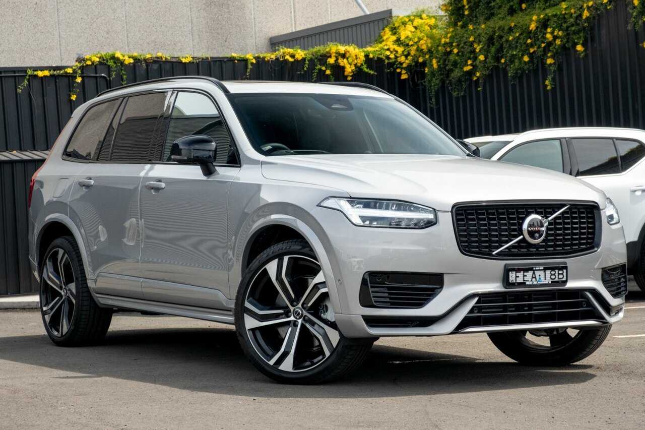 Volvo  L Series Recharge Ultimate T8 AWD Plug-In Hybrid